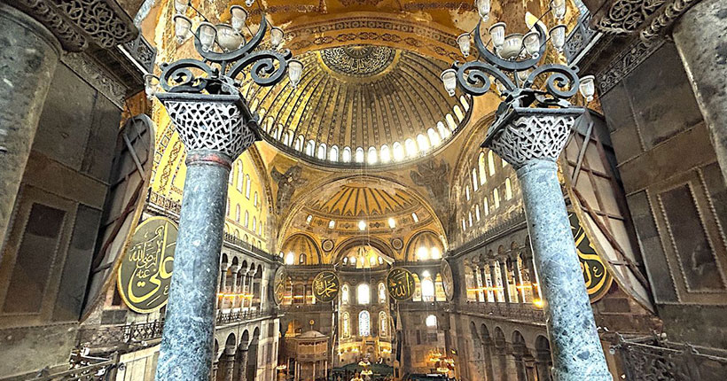 Mekân ve Mâna: Ayasofya